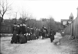 Aasta Hansteens gravferd.