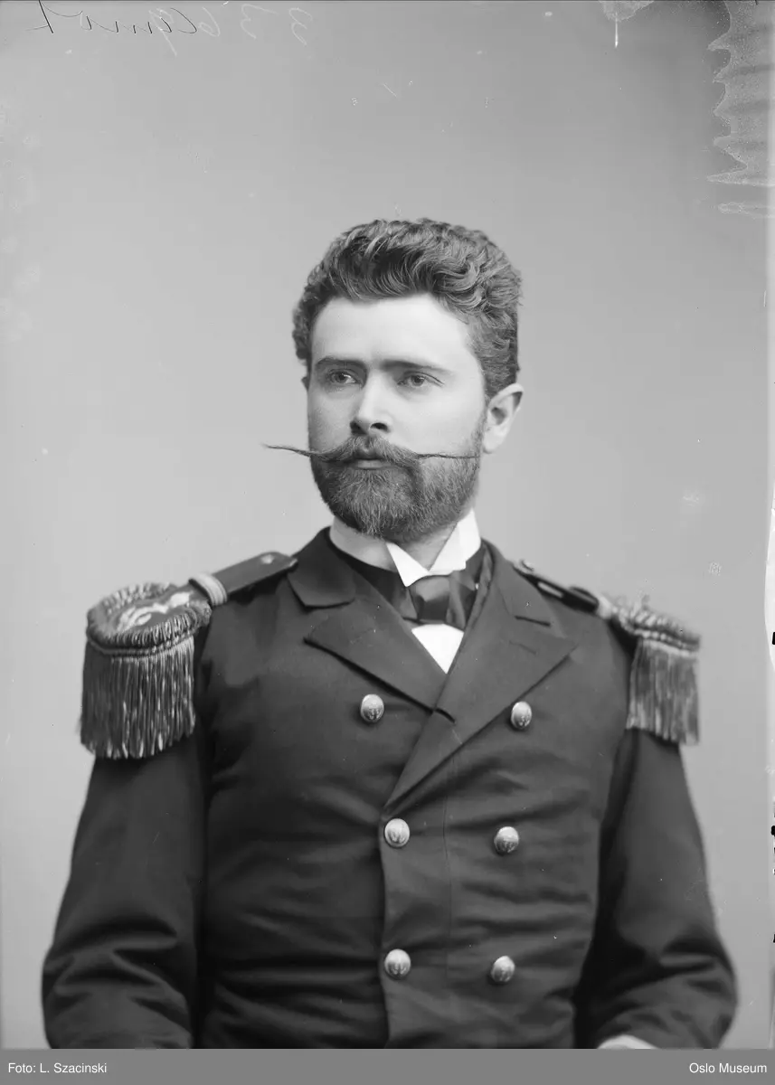portrett, mann, uniform, epåletter, brystbilde