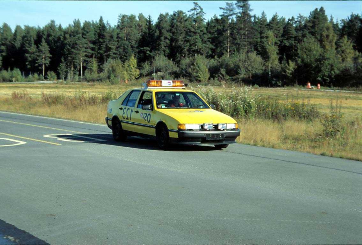Lufthavn, OSL friksjons test utstyr