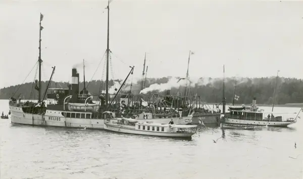 Bärgning av passagerarångaren HEIMDALL efter att denna grund