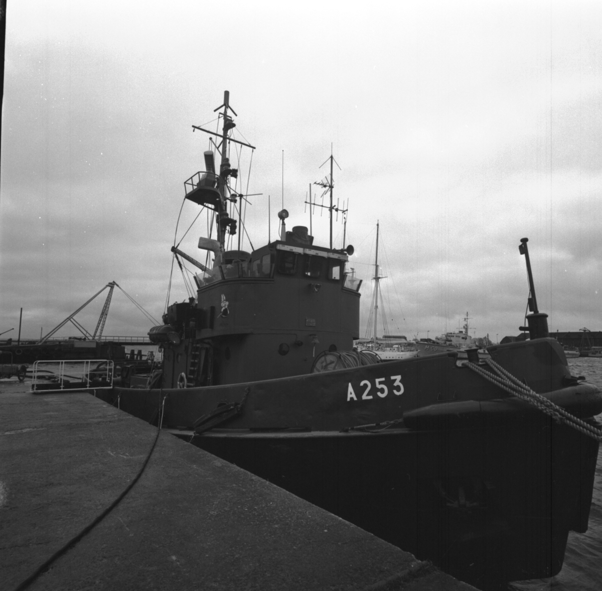 V 98780