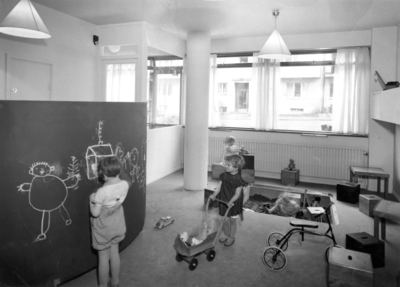Kollektivhuset på John Ericssonsgatan 6
Interiör, lekrum med barn