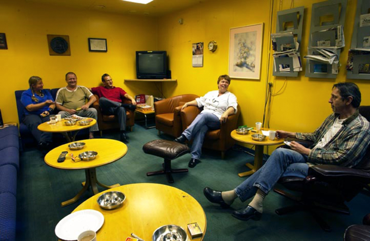 Edda 2/7 C.  Lounge (oppholdsrom, dagligstue, røykerom). Modul Q 01