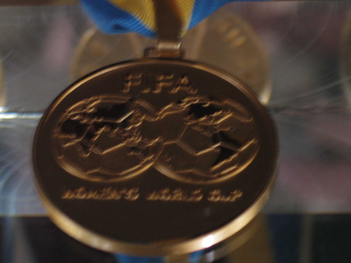 8 stk. medaljer fra EM og VM.