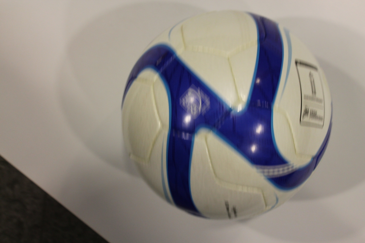 Umbro neopro fotball. FIFA quality approved. Samme modell som ble benyttet under cupfinalen for herre 6. novemver 2011 på Ullevaal Stadion mellom Aalesunds Fk og SK Brann