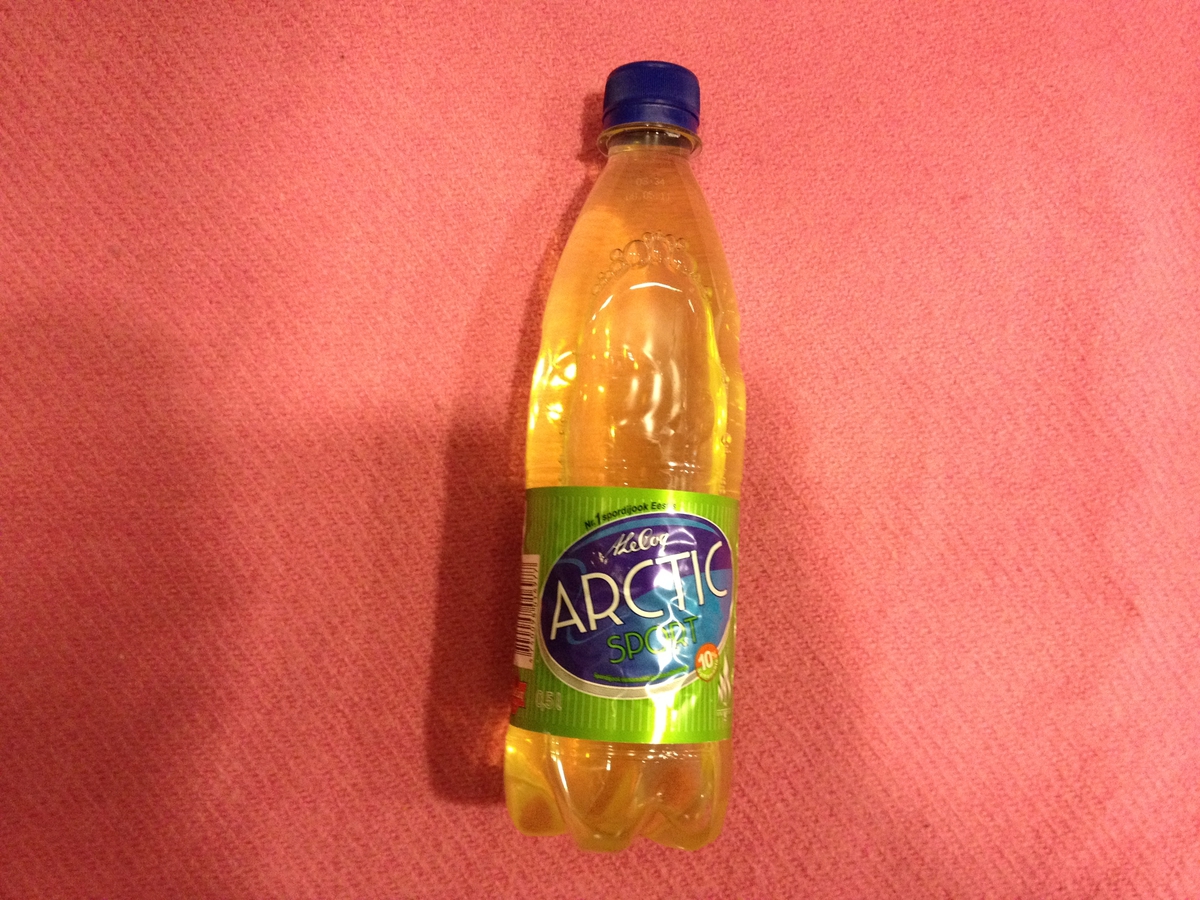 Brus som ble solgt i Estland med FFK- og landslagsspiller Raio Piiroja som trekkplaster.