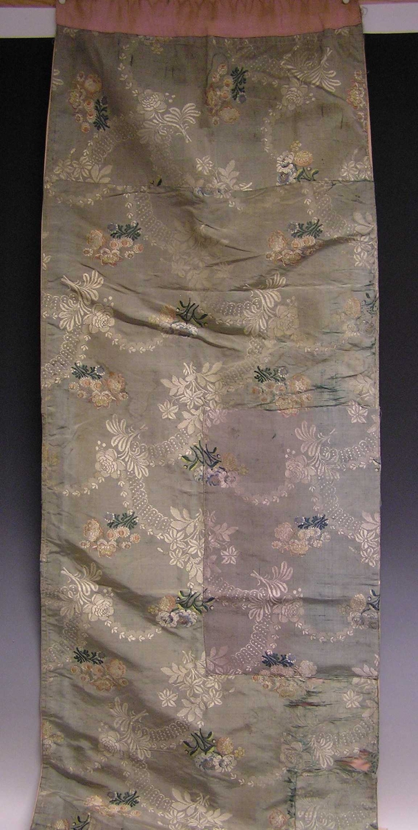 Blomster grupper og ranker.