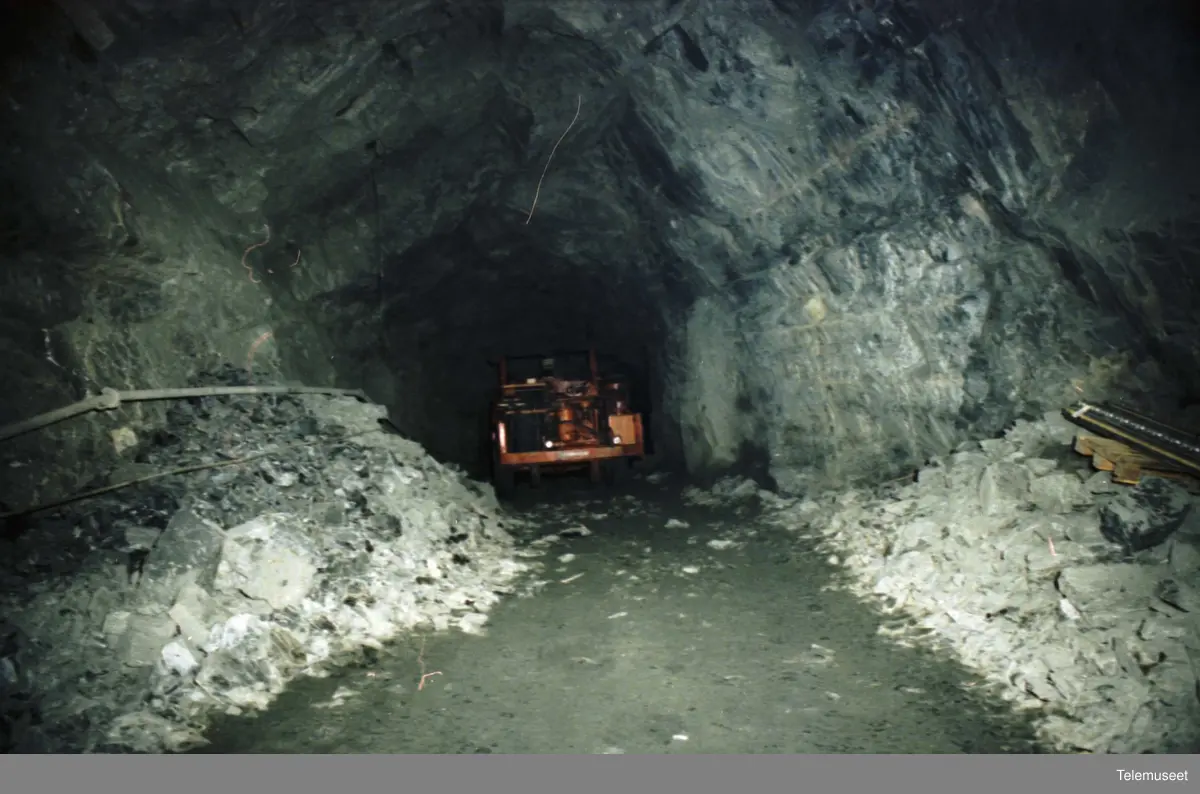 Fjellanlegg, kabelgrøft (sjakt), Hall 2   