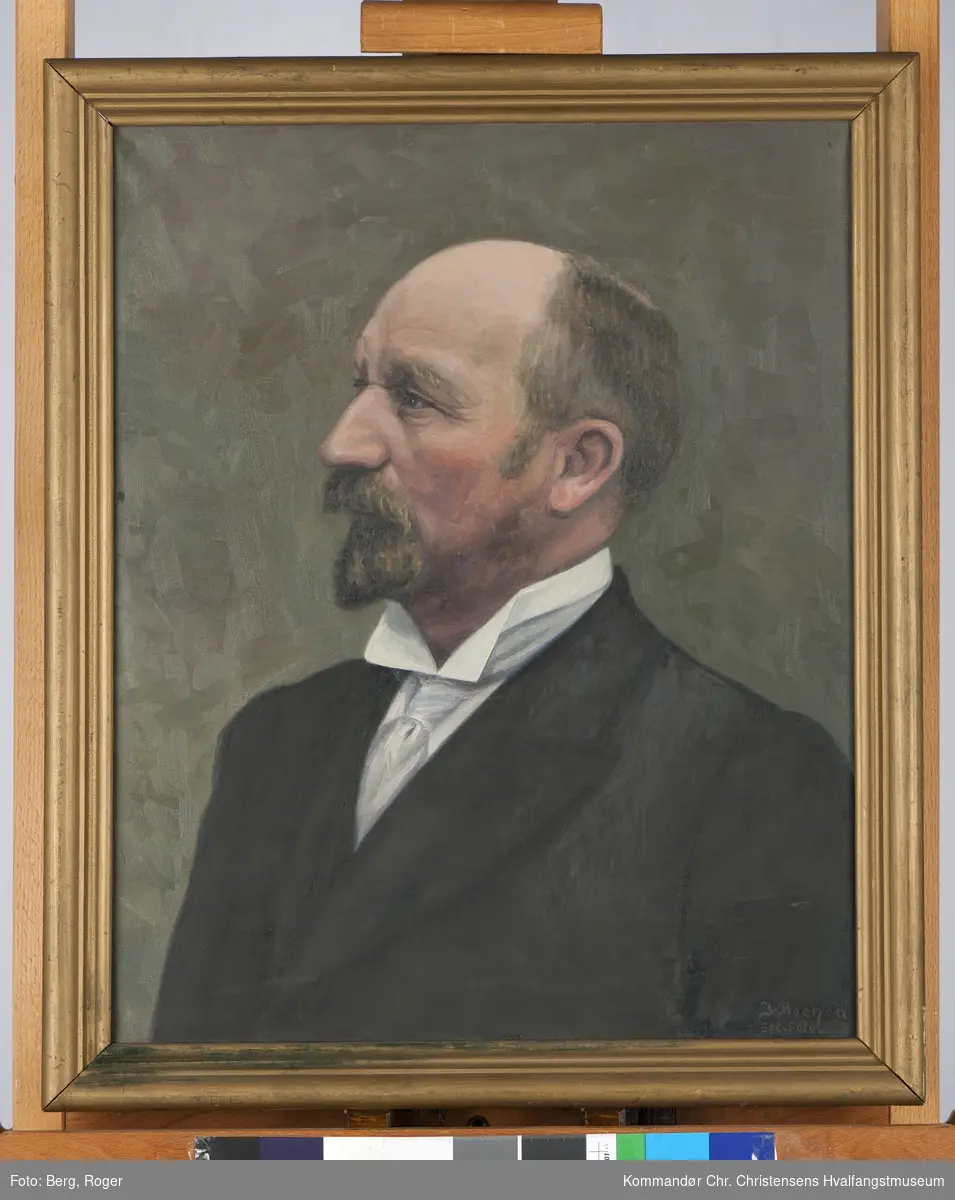 Portrett av C.A. Larsen.