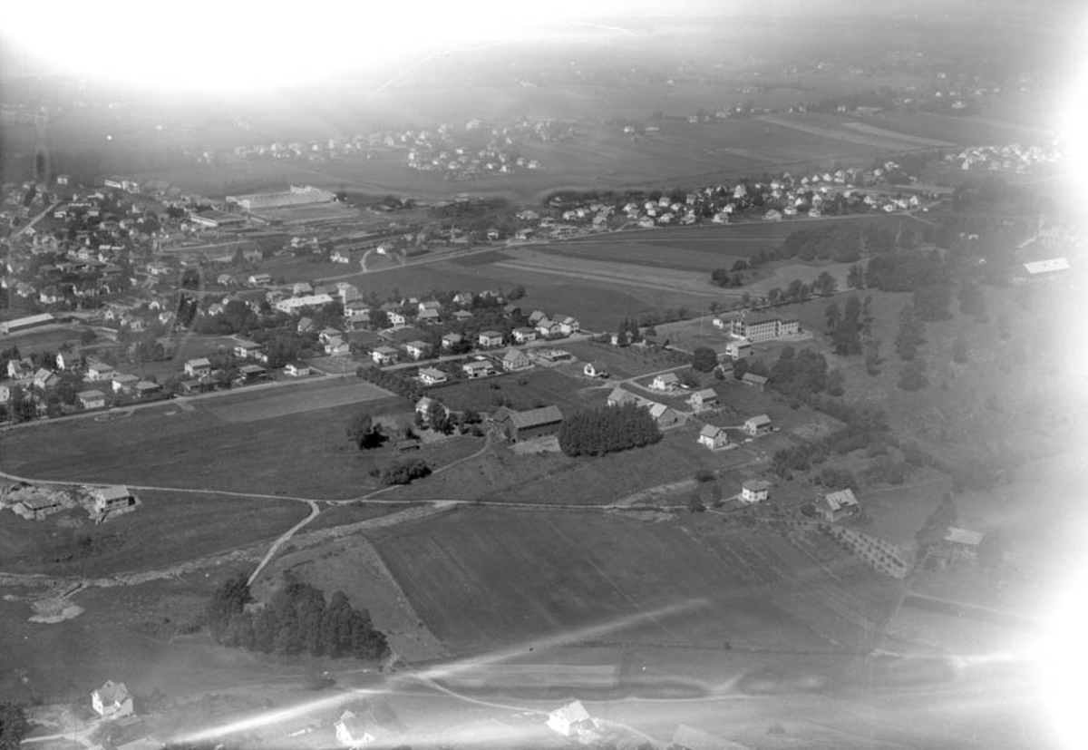 Ulike Widerø flyfoto fra Skien kommune 