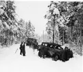 Terrängpersonvagn m/1943 (TPV). Volvo. I diket, vinter.