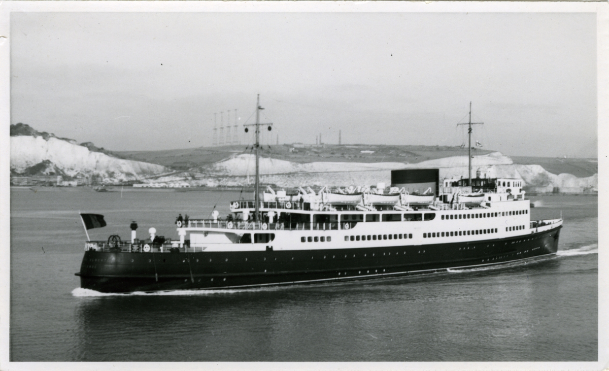 "Koning Albert arriving Dover 19.10.[19]50.

Album 6 foto 62
