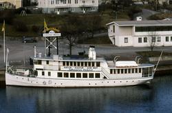 [Text på diaram] LEKSAND 1988-09-04
[Text på banderoll:] NAT