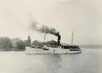 Passagerarångfartyget Per Brahe av Åbo utanför Skeppsholmen, Stockholm, 1954.