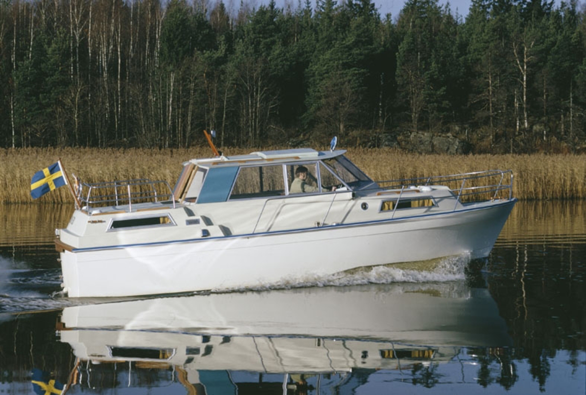 Albin 30
