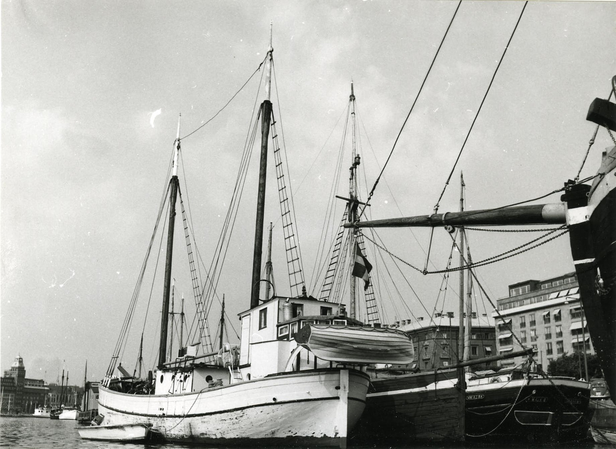 Vy från Strandvägen, Strandvägskajen Stockholm 1973.