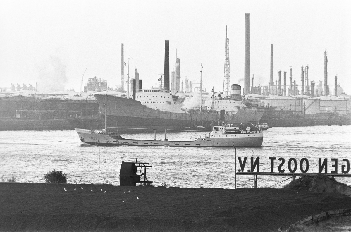 Ägare:/1960-75/: ett partrederi, Huvudredare: Erven K. Beck. Hemort: Groningen.