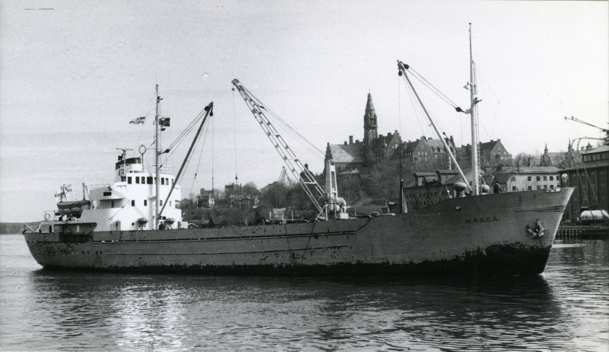 Ägare:/1965-67/: Partrederibolaget m/s Marga. Hemort: Lovisa.