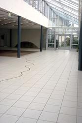 Ariadnes tråd [Gulv]