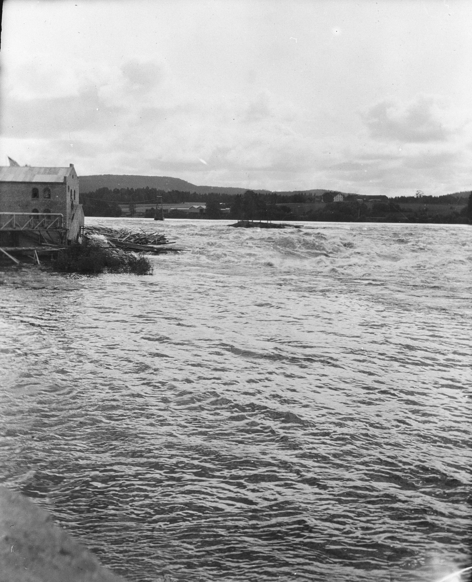 Funnefossen før utbygging.