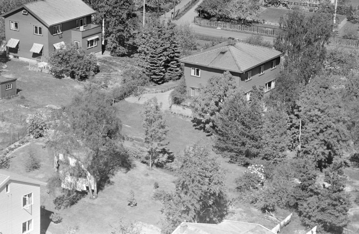 LØRENSKOG LANGS STRØMSVEIEN? VILLAER
