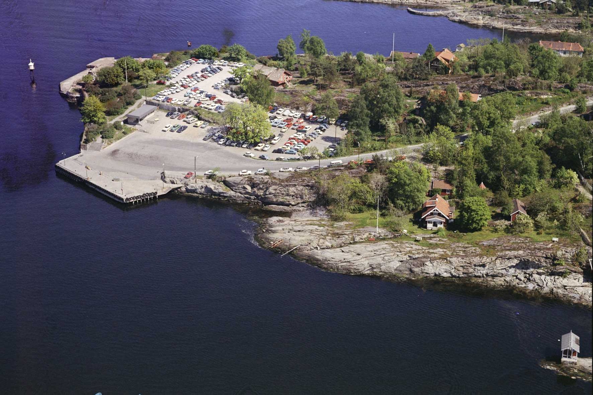 NESODDTANGEN BRYGGE TETTSTED
