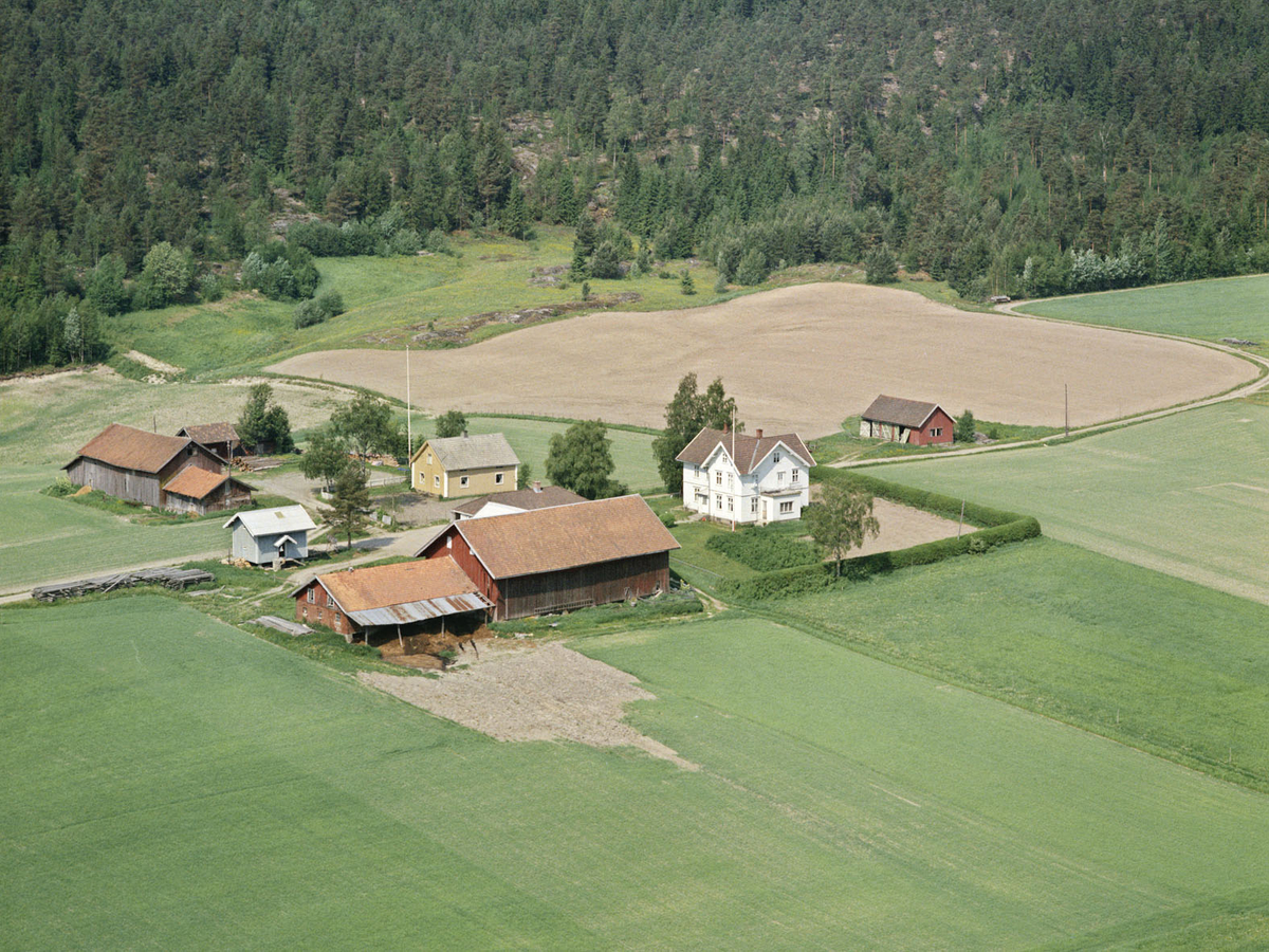 ÅS GÅRD