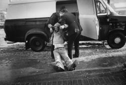 Arrestasjon av alkoholiker, Oslo, Grønland torg, ca. 1980