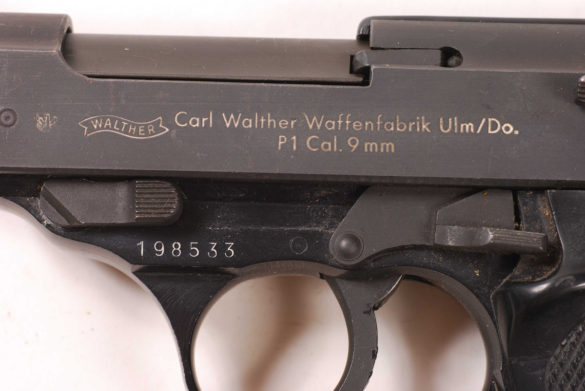 Pistol 9mm Walther P1