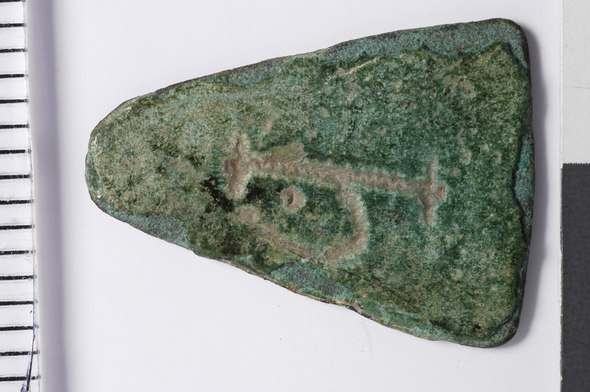 Stempel: gotisk minuskel h med prikk inni.