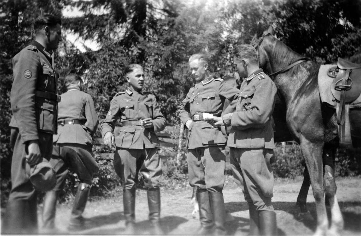 Wehrmacht, tyske soldater med røykepause, Ringsaker.