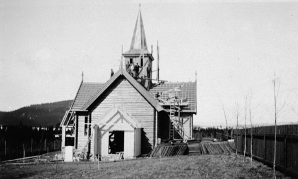Eksteriør, Mesnalia kapell, Ringsaker. Under bygging 1933.