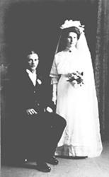 UKJENT BRUDEFOTO FRA AMERIKA, HERSETT. SYVERINE HELGESDATTER