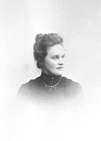 PORTRETT: GUNDA NARMO FØDT: 1880, NARMO VESTRE
