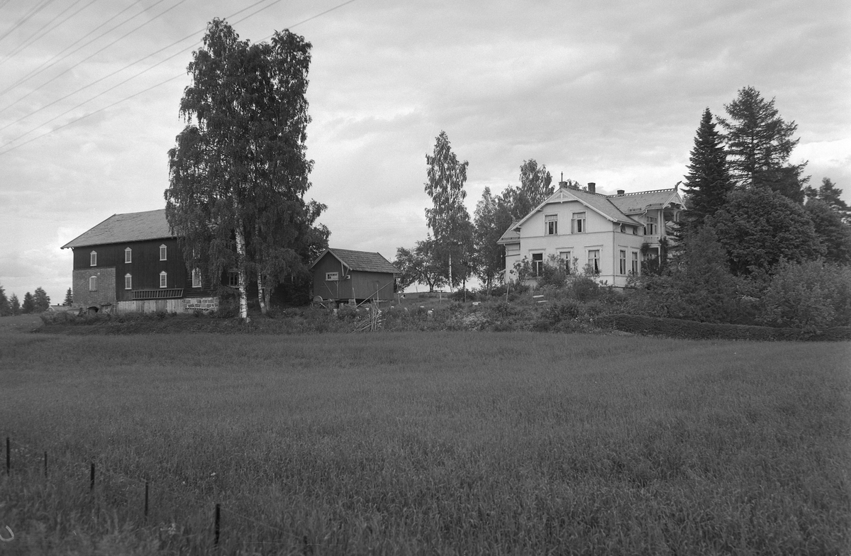 Løten, gården Breidablikk, lensmann Thorvald Hoelseths gård,