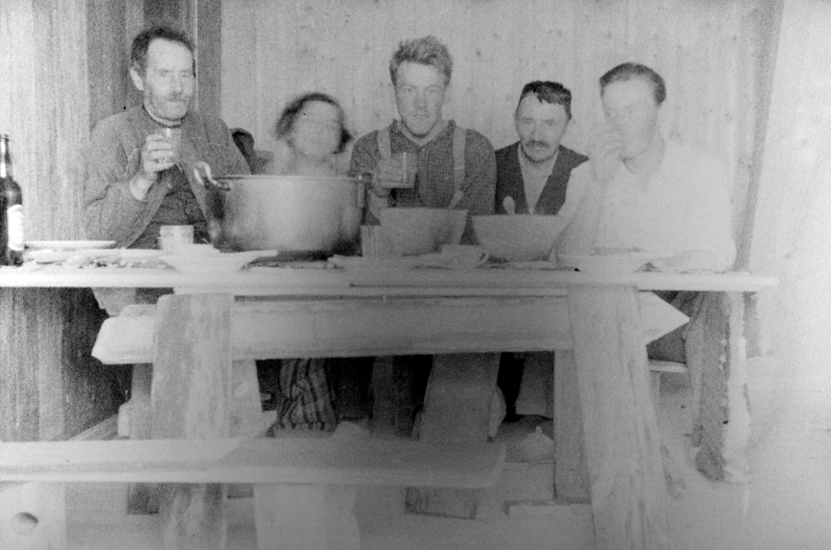 Fra v.?,Petra Skjegstad,?,Kristian Skjegstad,?