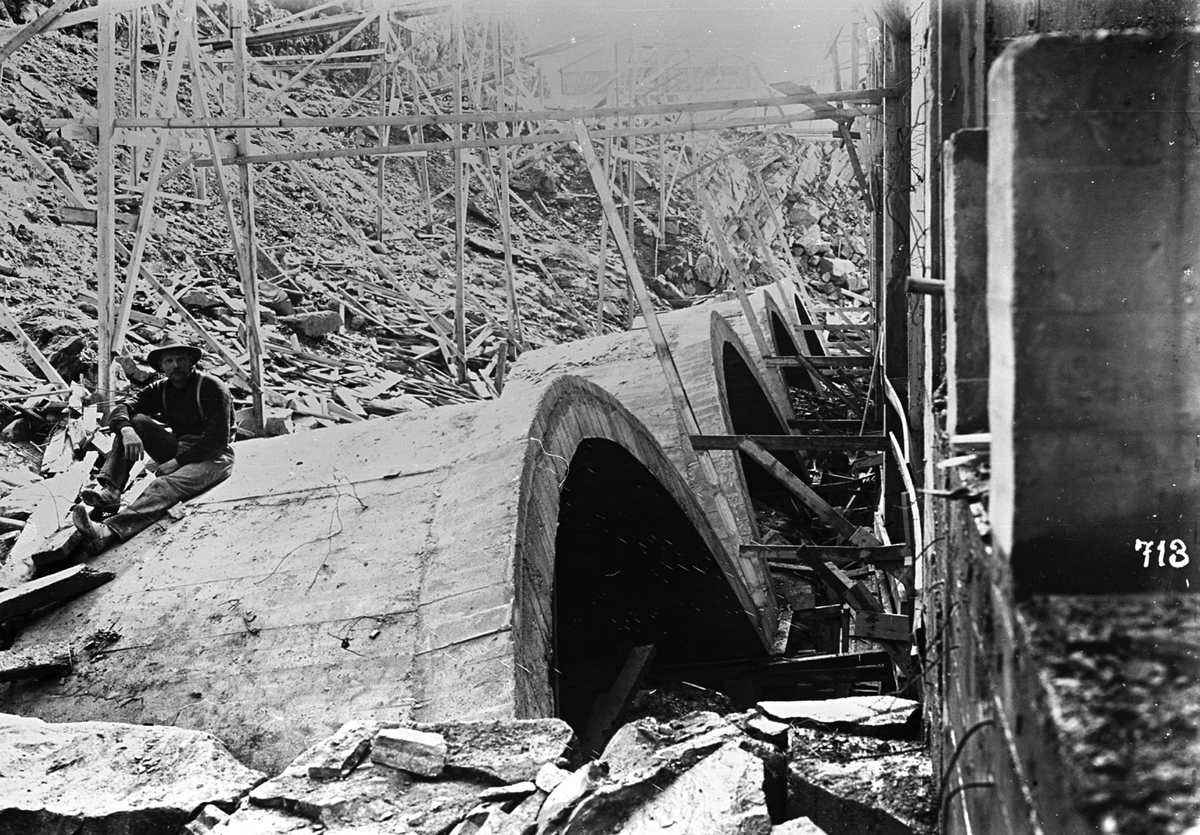 Betongfundament for silo, platå 3,5 på austsida, Norzink.