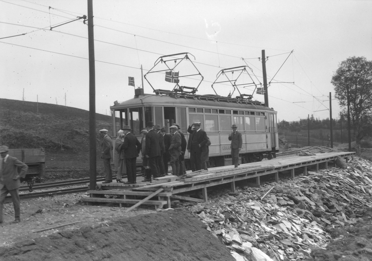 Fra åpningen av Gråkallbanen