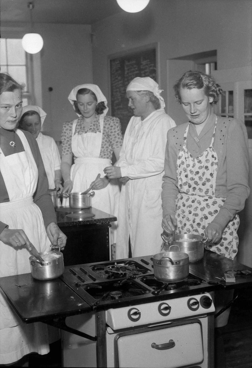 Husstellkurs på Lademoen skole