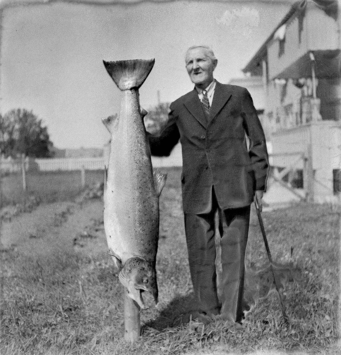 Even Pedersen Wollan med laks på 25 kilo