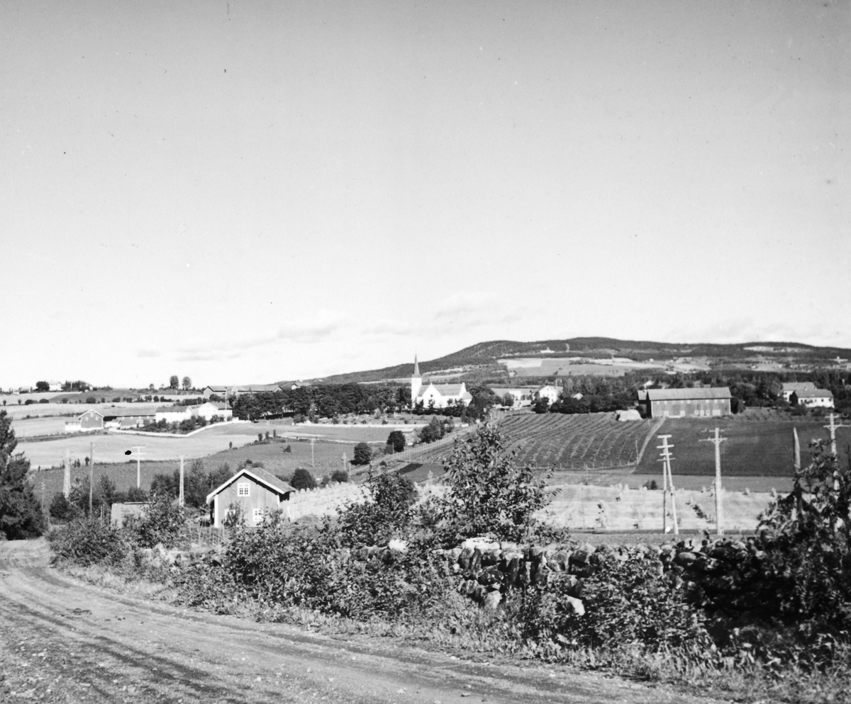 Furnes kirke, landskap