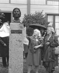 Åpning av Kirsten Flagstadmuseet i 1985