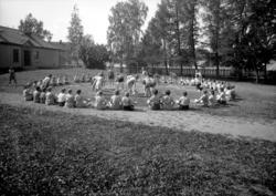 Hamar lærerskole, Holsetgata, gruppe dameturnere, gymnastikk
