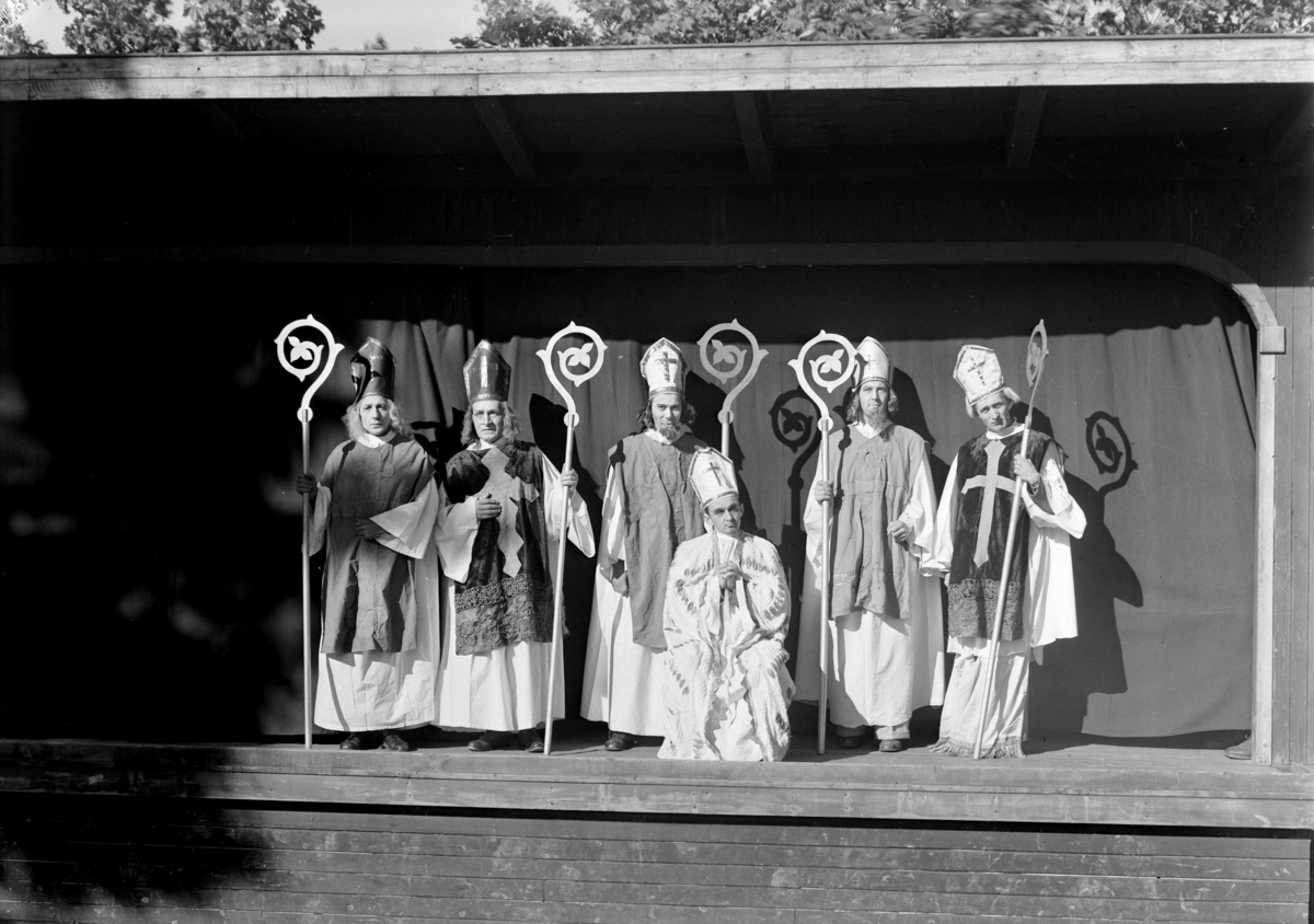 Domkirkeodden, Hedmarksmuseet, historisk teater, skuespill,middelalder friluftsscenen. Ingulf Magres historiske skuespill "Sverre Sigurdsøn"