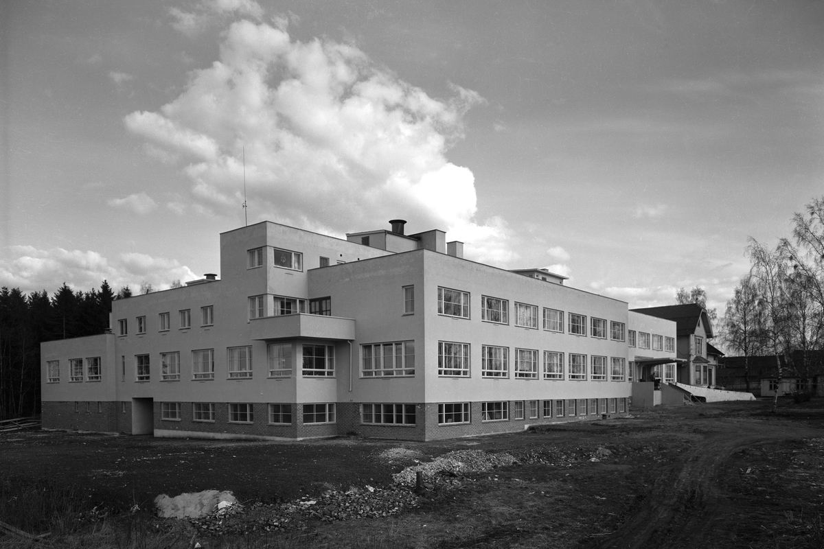 Stange, Østlandske Vanførehjem under oppføring, eksteriør,