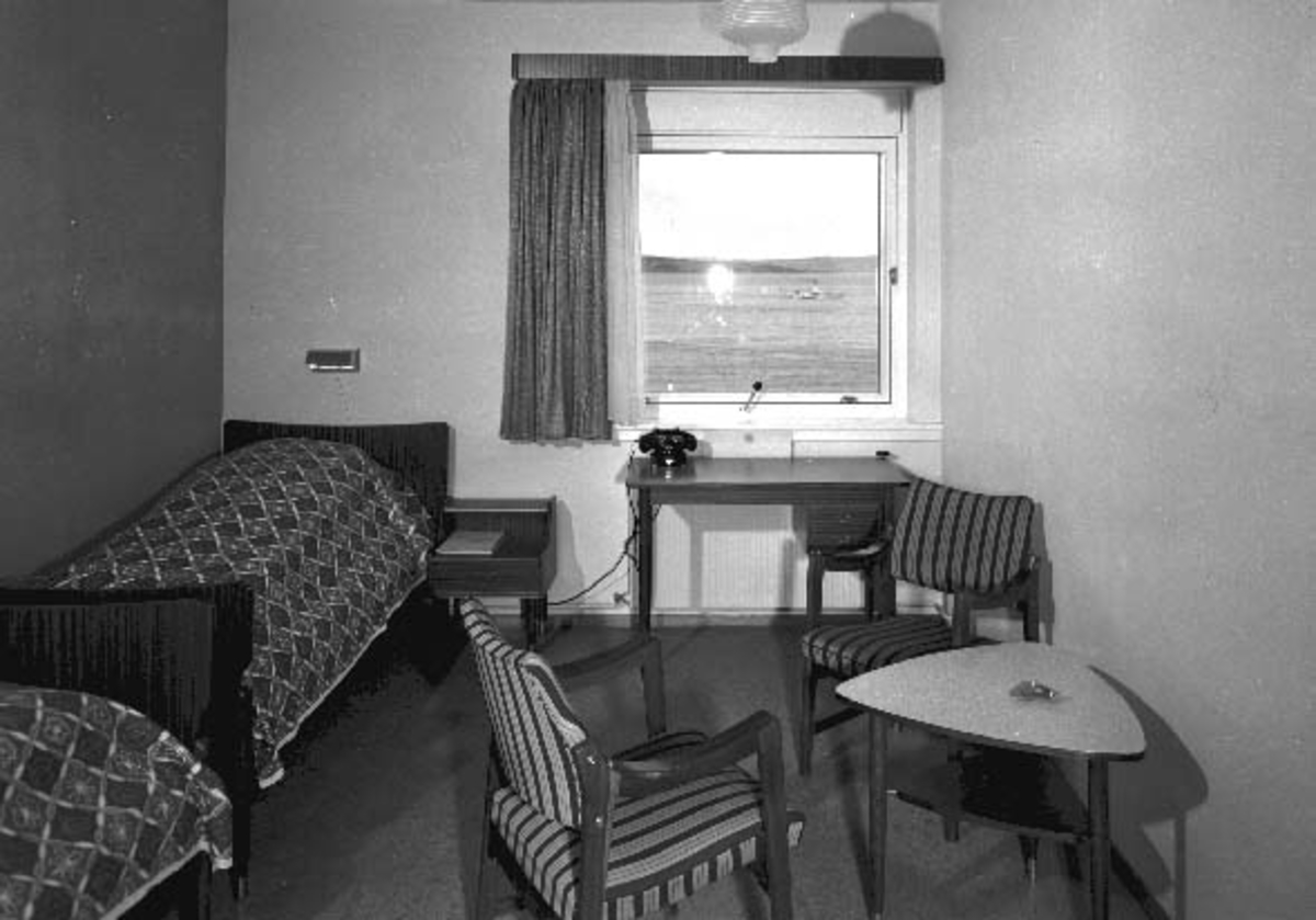 Hamar, Strandgata 21, Victoria Hotell med nytt tilbygg mot Festiviteten, Erling Vold, interiør hotellrom,