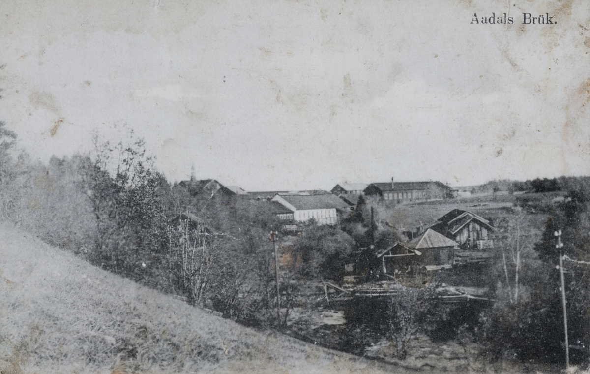 AADALS BRUK. - 1911. ÅDALSBRUK, INDUSTRI, POSTKORTVERDENSPOSTFORENINGEN ( UNION POSTALE UNIVERSELLE )AUG. EBERT. ENERET NR. 72. J. J. N. 2695.  Løten.