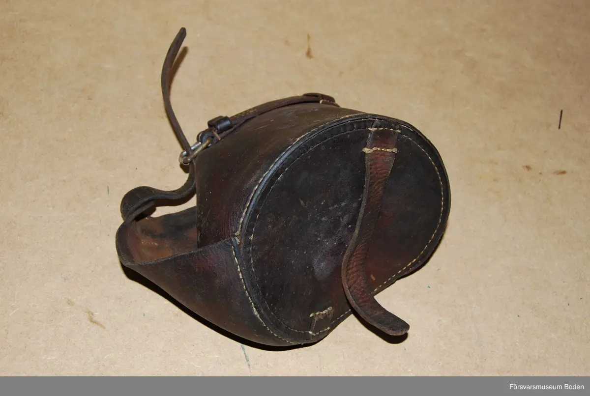 Skydd för eldrör till pjäs