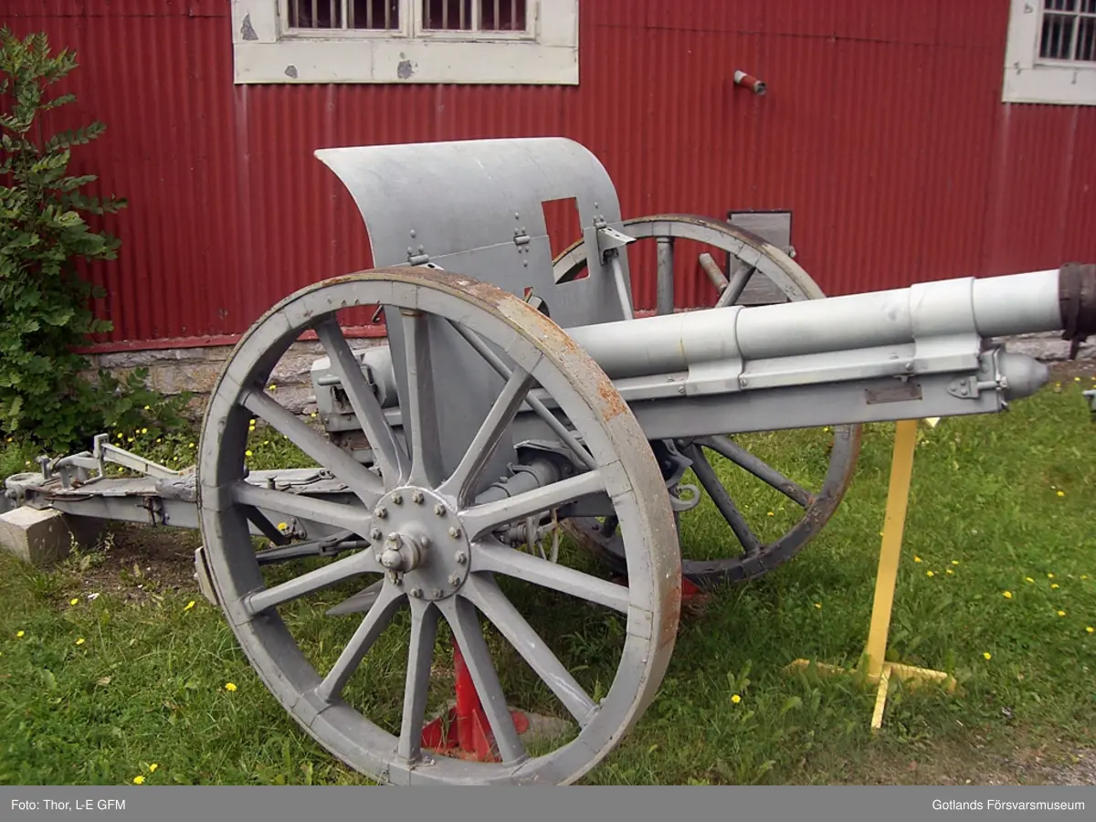 Skottvidd: 10 km.
Projektilvikt: 6 kg.