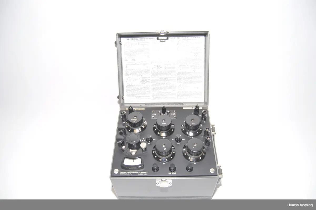 Fellokalisator

M 3628- 201000

Användarinstruktioner på insidan av locket.

Leeds & Nortgrup company
North Wales, PA.      Made in U.S.A.